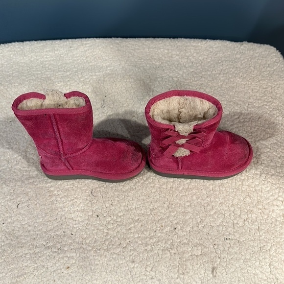 UGG Koolaburra size 7 toddler - Picture 4 of 8